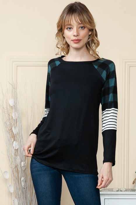 RAGLAN TUNIC WITH PLAID AND STRIPE CONTRAST SLEEVES