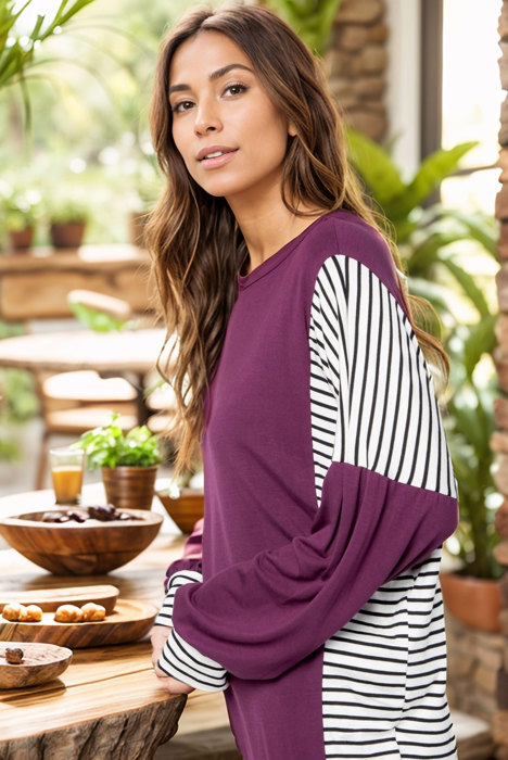 TUNIC TOP WITH STRIPE CONTRAST