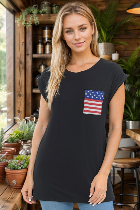ROLL UP SLEEVE TOP WITH FLAG POCKETS