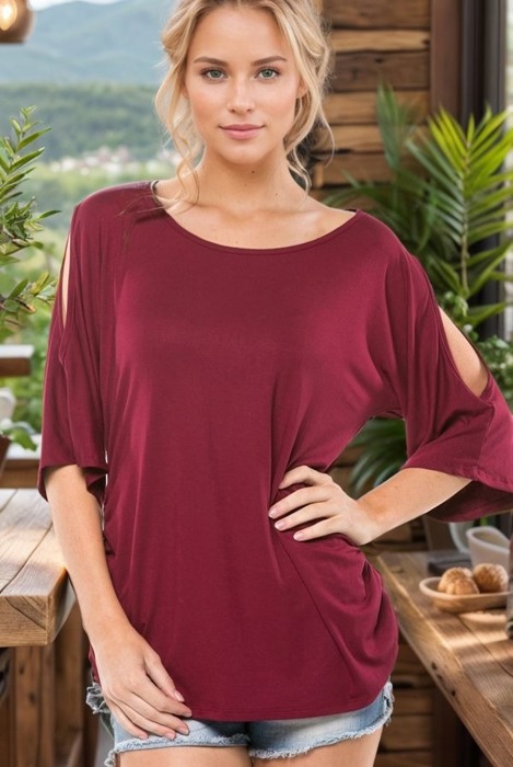OPEN SHORT SLEEVE WITH SIDE RUCHED TUNIC