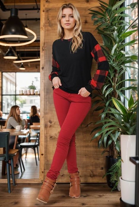 ROUNDED BOTTOM TOP WITH PLAID SLEEVES