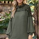  SOLID TUNIC TOP WITH ANIMAL CONTRAST PUFF SLEEVES