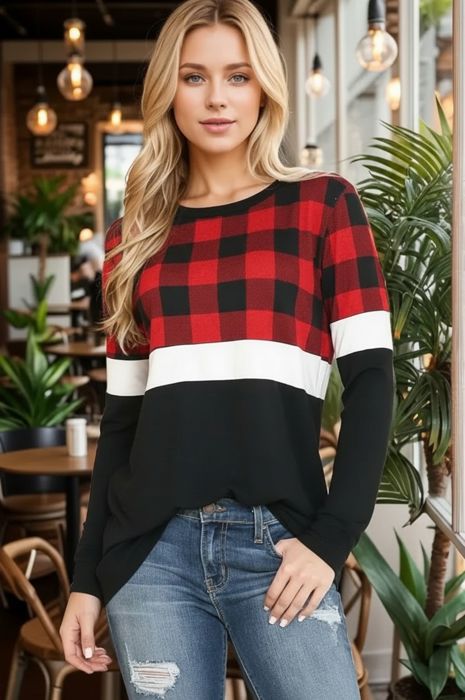 COLOR BLOCK LONG SLEEVE TOP