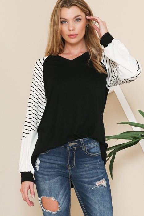 V-NECK BASEBALL TUNIC WITH STRIPE SLEEVES