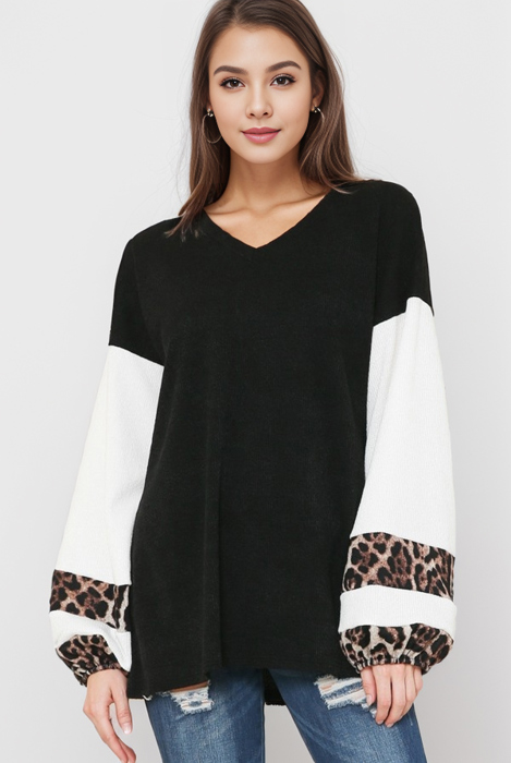 OVERSIZE V-NECK TUNIC WITH CONTRAST SLEEVES