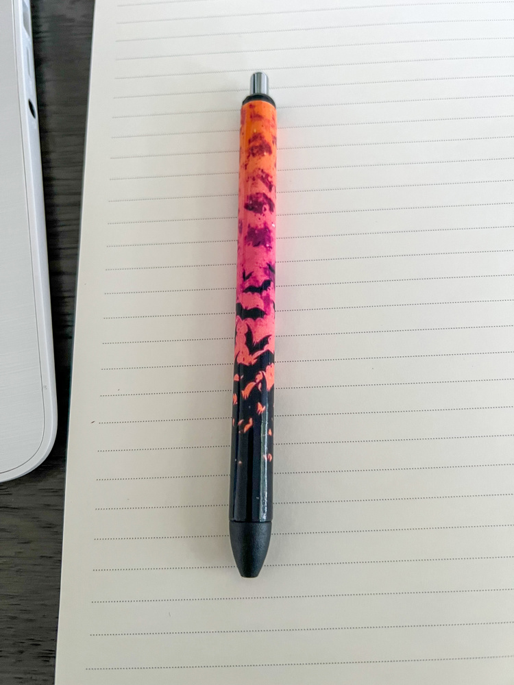 Fall Bats Pen With 1 Refill