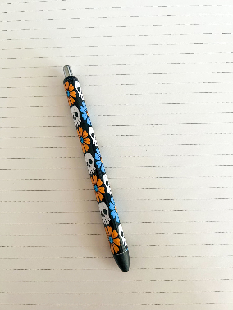 Fall Skulls Pen With 1 Refill