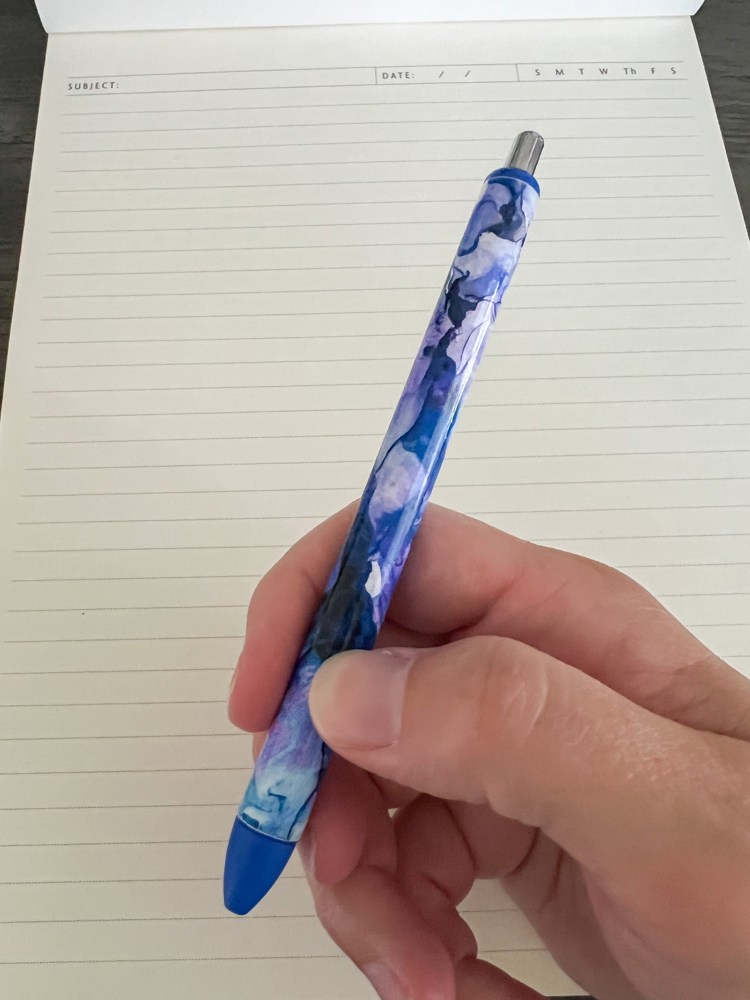 Blue Hue Design Pen Plus 1 Refill 