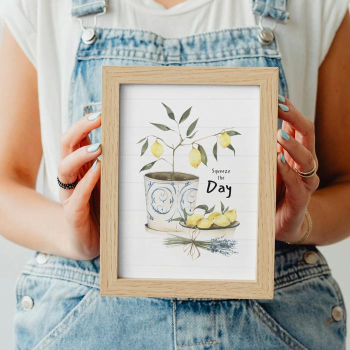 Squeeze the Day Art Print