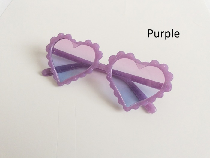 Scalloped Heart Kids Sunnies | 7 Colors