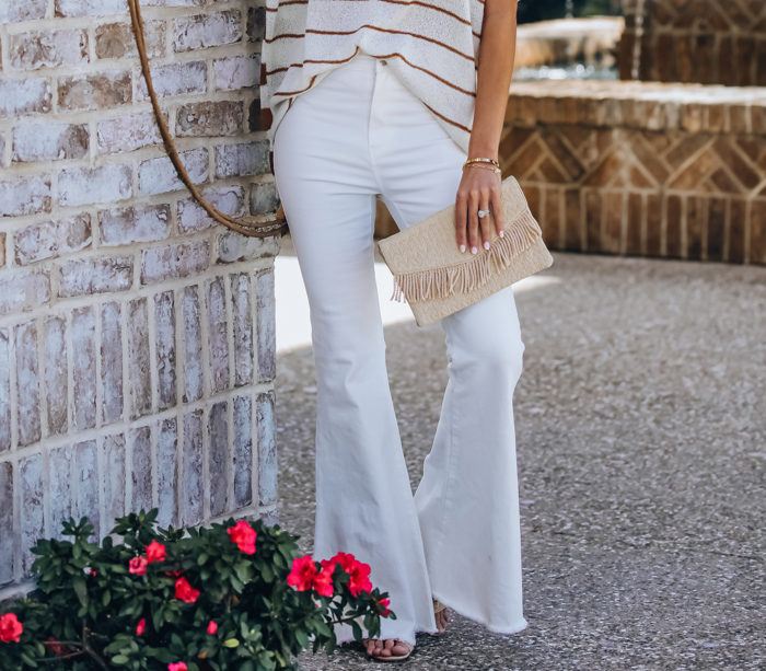 WASHED HIGH RISE FLARE JEANS