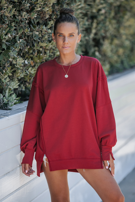 OVERSIZED SWEATSHIRT WITH SIDE SLITS