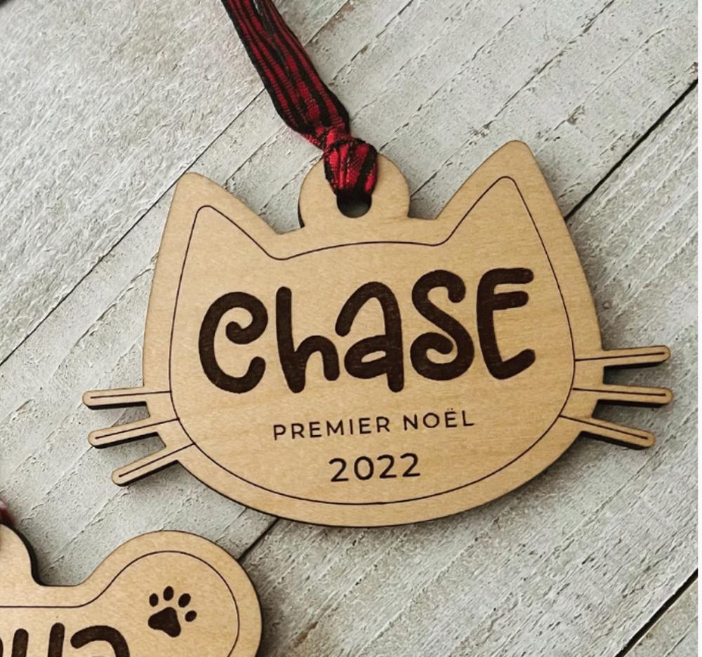 Cat or Dog Personalized Engraved Wooden Christmas Ornament 