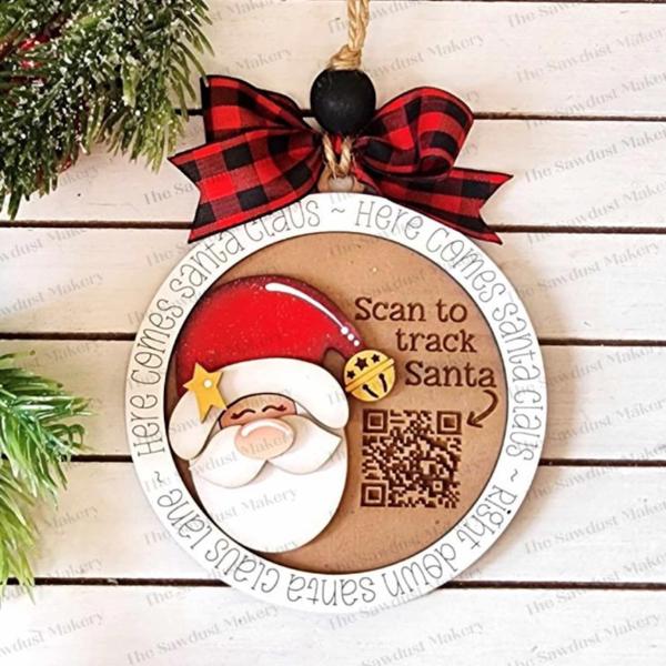 DIY Santa Tracker QR Code Ornament