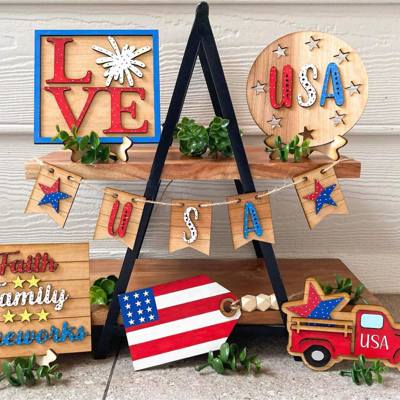 Unfinished Patriotic 4th of July Tier Tray Craft Kit