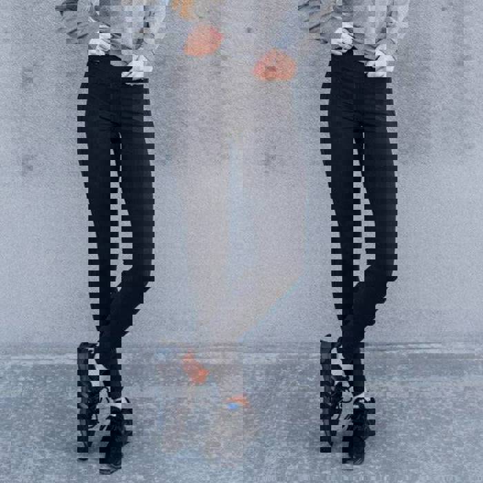 Black Athleisure Leggings with Key Pocket