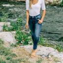  Kancan High-Rise Cigarette Jeans