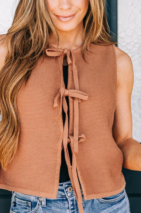Lindy Tie Top