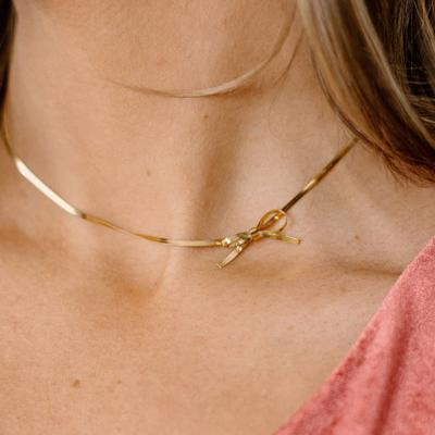 Bow Necklace