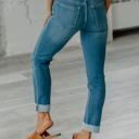  Kancan High-Waist Cuffed Denim
