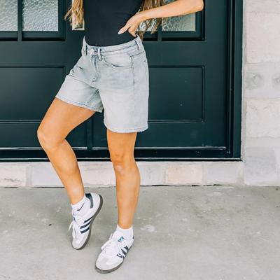 Missy Mid-Length Shorts