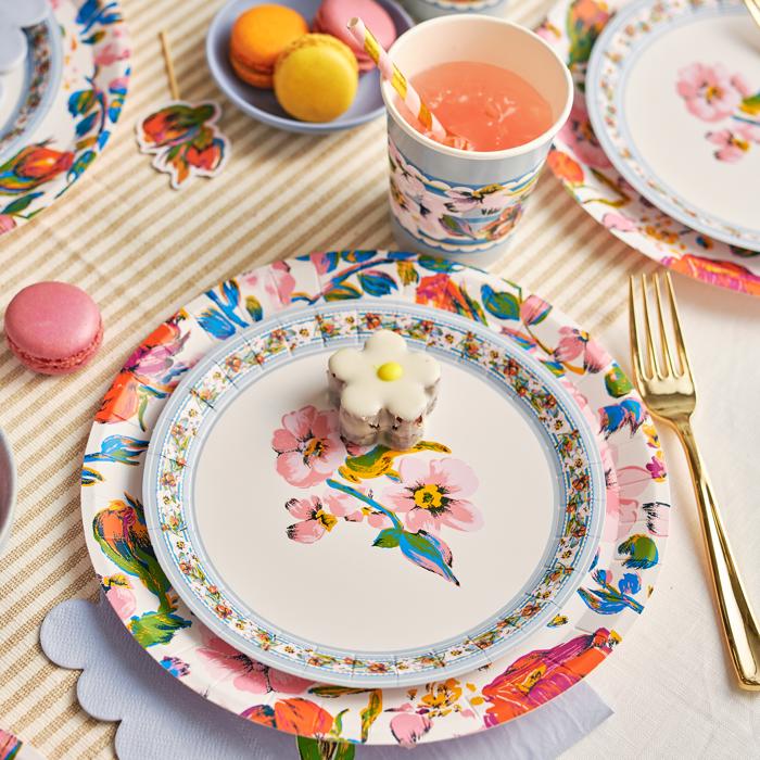 Vera Bradley + Coterie  Sea Air Floral Small Plates (10 per pack)