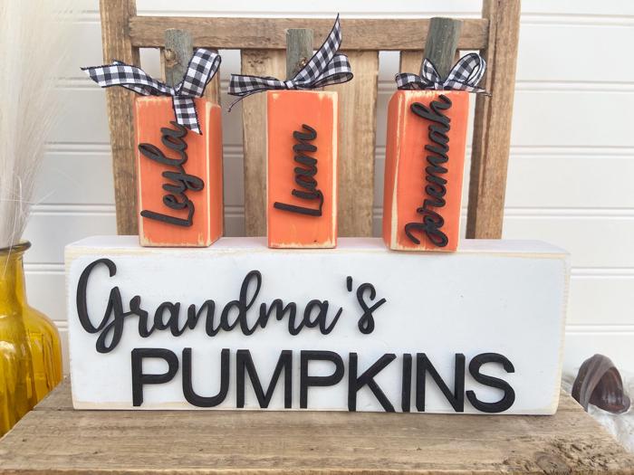 Grandma’s Pumpkins,Personalized Pumpkin Block, Wooden Pumpkin Blocks, Custom Pumpkin Family, Custom Fall/Halloween Gifts , Pumpkin Decor