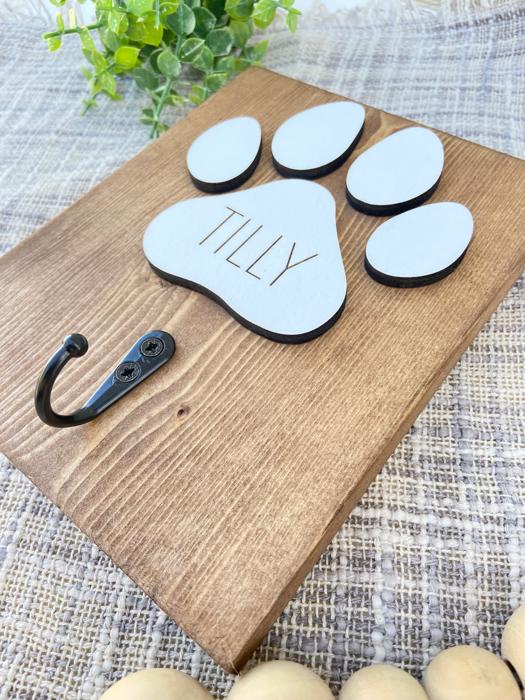 Personalized Dog Leash Holder, Dog Leash Hanger, Dog Leash, Dog Name Leash Holder,Custom Farmhouse Dog Leash Holder