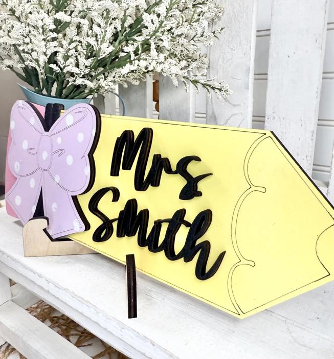 Personalized Teacher Desk Sign, Teacher Appreciation Gift, Wood Pencil Sign for Desk, End of School Teacher Gift, Teacher Christmas gift
