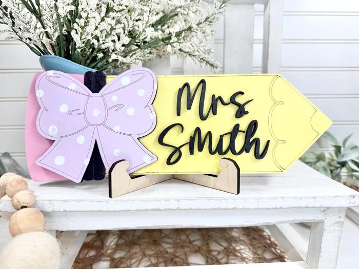 Personalized Teacher Desk Sign, Teacher Appreciation Gift, Wood Pencil Sign for Desk, End of School Teacher Gift, Teacher Christmas gift