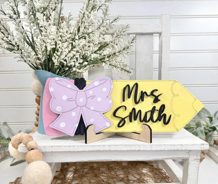 Personalized Teacher Desk Sign, Teacher Appreciation Gift, Wood Pencil Sign for Desk, End of School Teacher Gift, Teacher Christmas gift