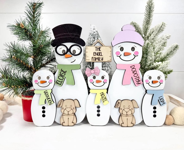 Personalized Snowman Family Decor, Snowman Family Decorations, Snowman Decor, Personalized Gift, Winter Home Decor