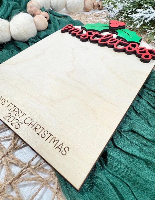 DIY Footprint Art, Baby's First Christmas, Mistletoes Sign