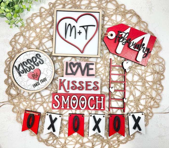 Valentines Tiered Tray Decor | Kisses Collection