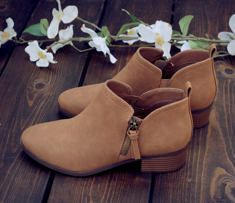 Side Zip Pull Tab Ankle Bootie