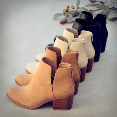 Side Slit Block Heel Boot