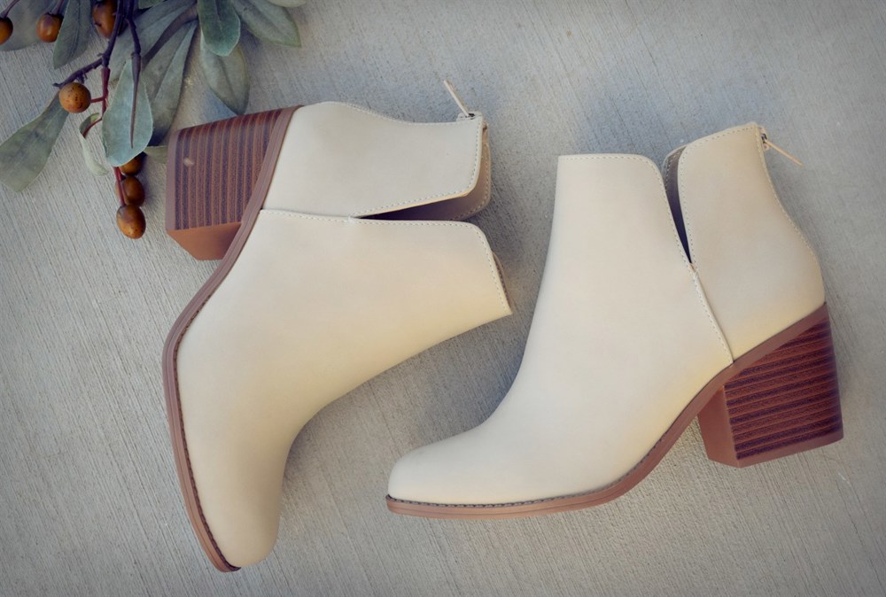 Side Slit Block Heel Boot