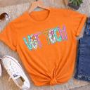  Vet Tech Retro Graphic Tee - Gift for Vet Tech