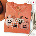  Faux Patchwork Pumpkin Tee - Trendy Fall Halloween Graphic