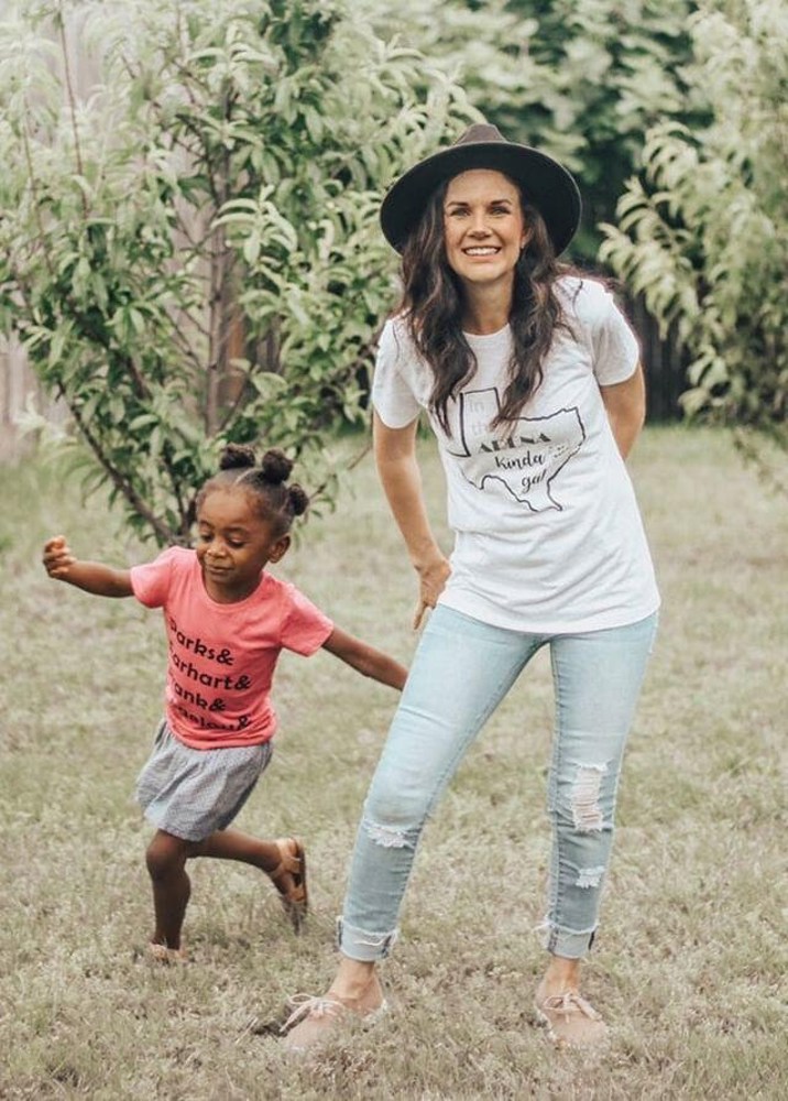 In the Arena Kinda Gal t-shirt, Brene Brown tee, Texas t-shirt, Teddy Roosevelt quote top, Mom shirt, Shirt for Women, Inspiring Women tees