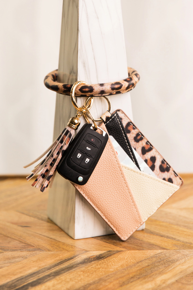 DaniEmCo FARRAH KEY RING BANGLE WALLET | Grab-N-Go Wallets | Vegan Leather