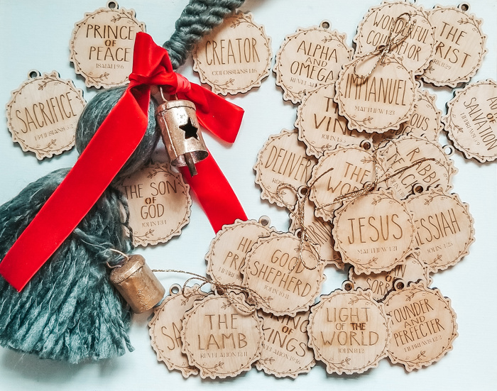 25 Names of Jesus Ornaments