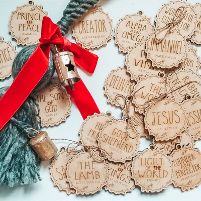 25 Names of Jesus Ornaments