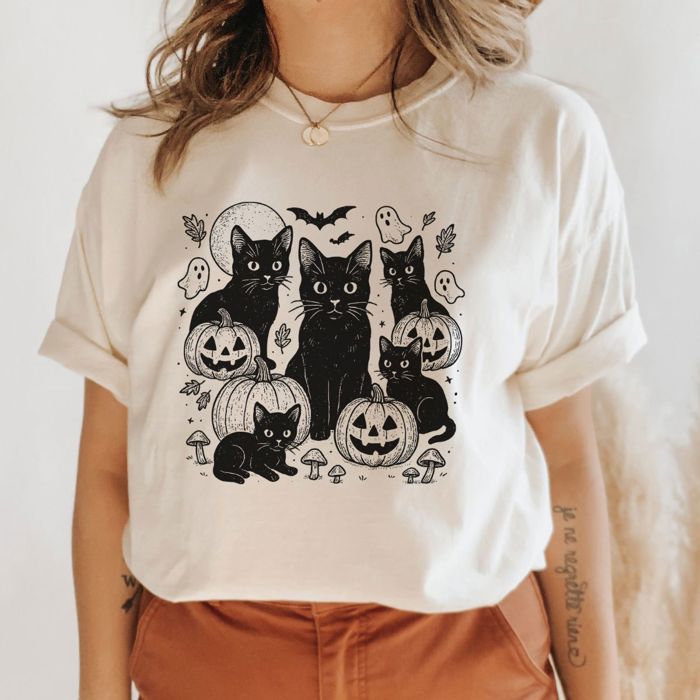 Spooky Black Cats And Jack-O-Lanterns Pumpkins Halloween - T-Shirt (Crewneck)  100 Cotton Heavyweight Tee (Unisex)  Comfort Colors