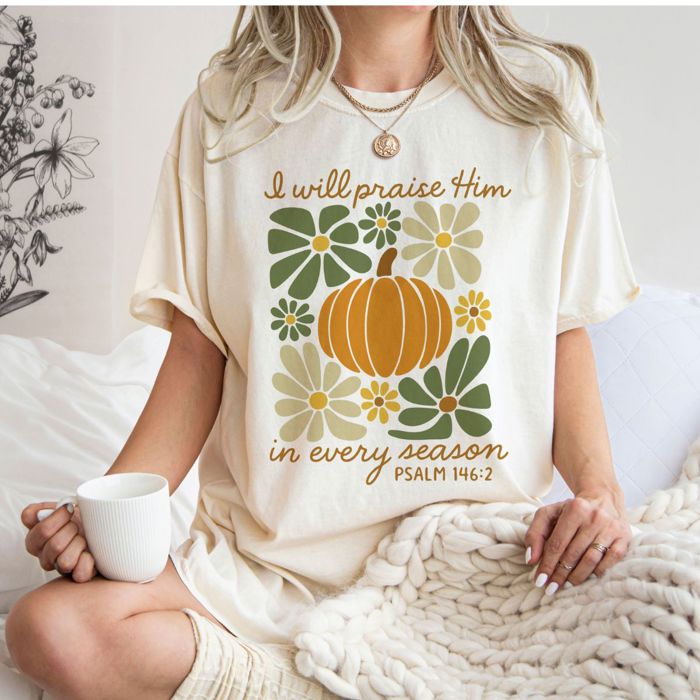 I Will Praise Him In Every Season Folk Art Pumpkins - Cozy Oversized Comfort Colors Crewneck Tee