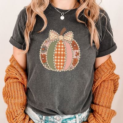 Adorable Patchwork Fall Pumpkin Ditzy Floral  - T-Shirt Soft Wash Heavyweight Tee Comfort Colors