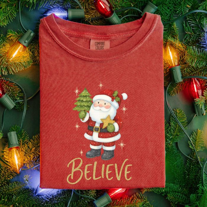 Believe 1990s Toll Paint Style Santa Claus With Tree and Star - T-Shirt (Crewneck)  100 Cotton Heavyweight Tee (Unisex)  Comfort Colors