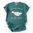  Festive Goose On The Loose At Christmas With Christmas Lights And Holly - T-Shirt (Crewneck)  100 Cotton Heavyweight Tee (Unisex)  Comfort Colors