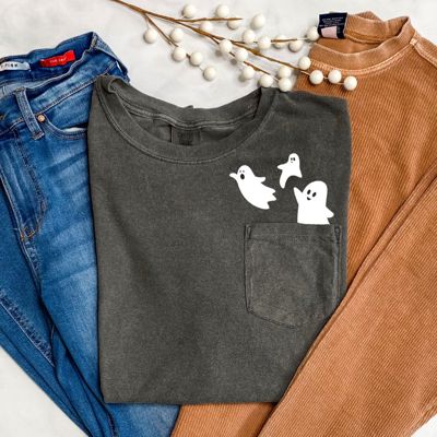 Happy Halloween Fall Harvest Ghosts Pocket - T-Shirt Pocket Soft Wash Heavyweight (Unisex) Comfort Colors