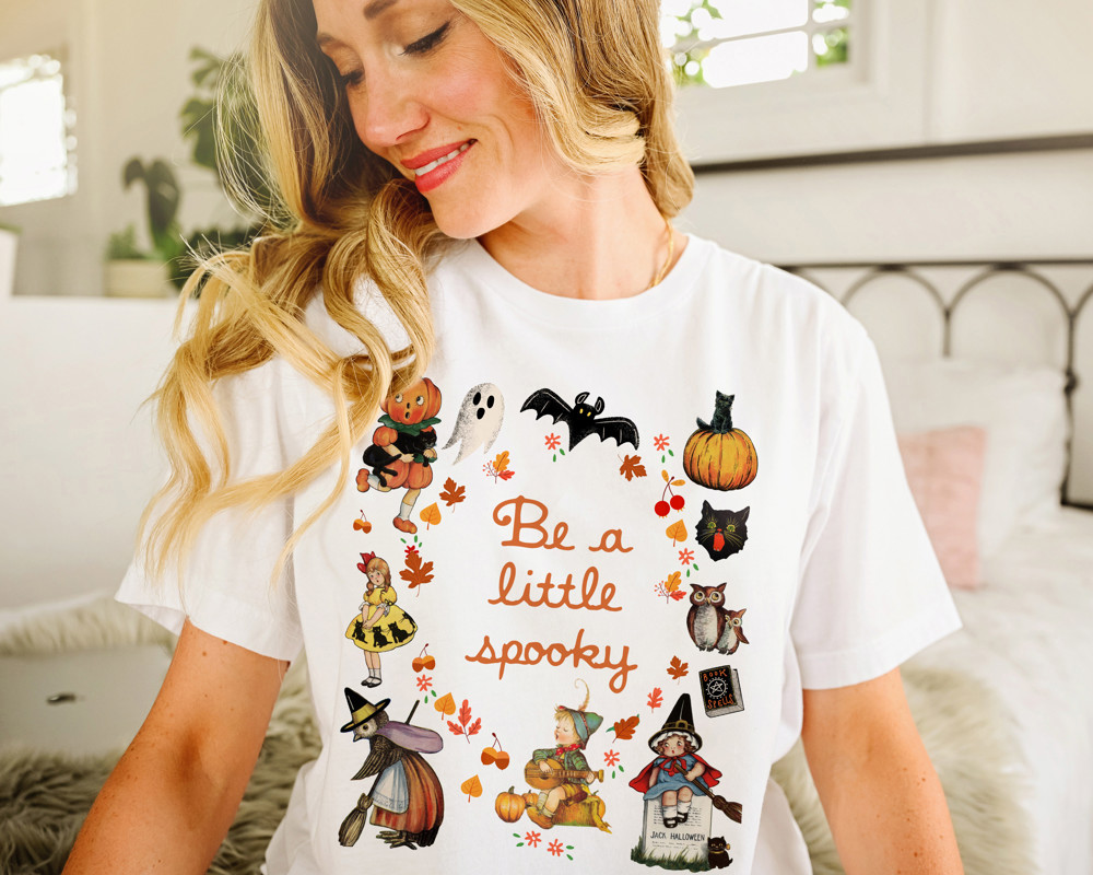 Be a little spooky Happy Halloween Vintage cozy graphic tee